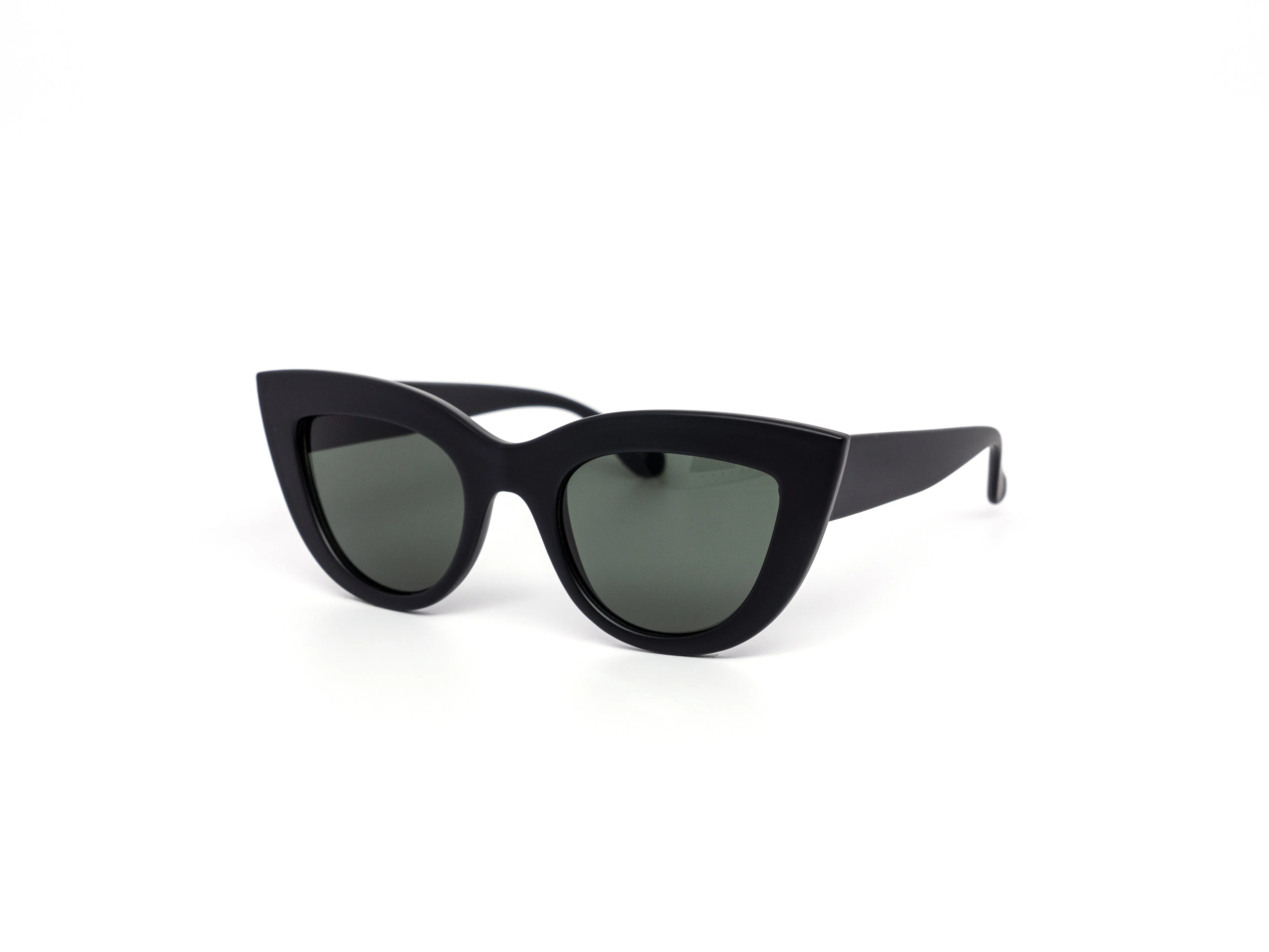 12 Pack: Beautiful Minimal Chunky Cateye Wholesale Sunglasses