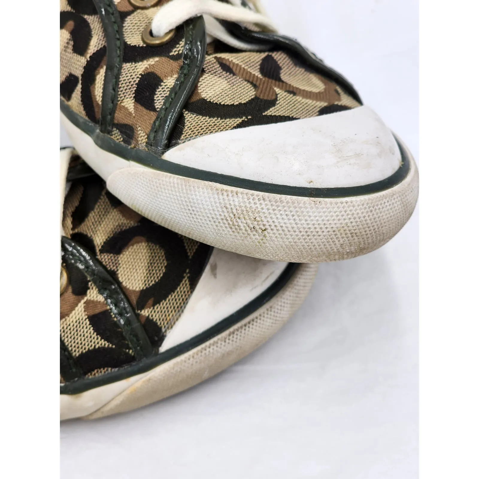 Coach Barrett Shoes Womens Size 8.5 Low Top Sneakers Lace Up Camo Tennis