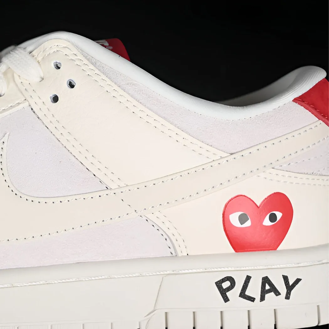 COMME DES GARÇONS Play Dunk Low