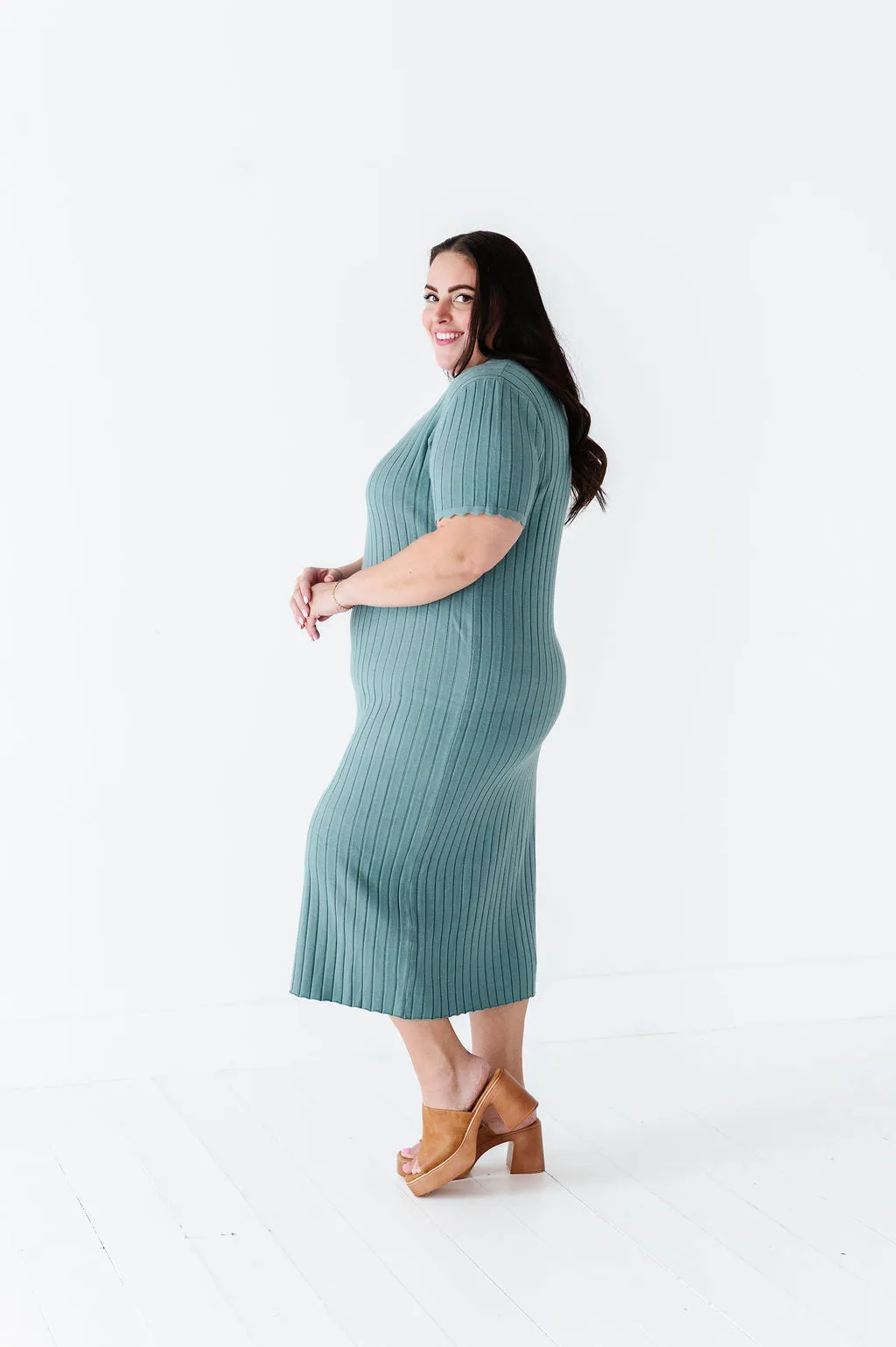 Harper Short Sleeve Dress in Seafoam