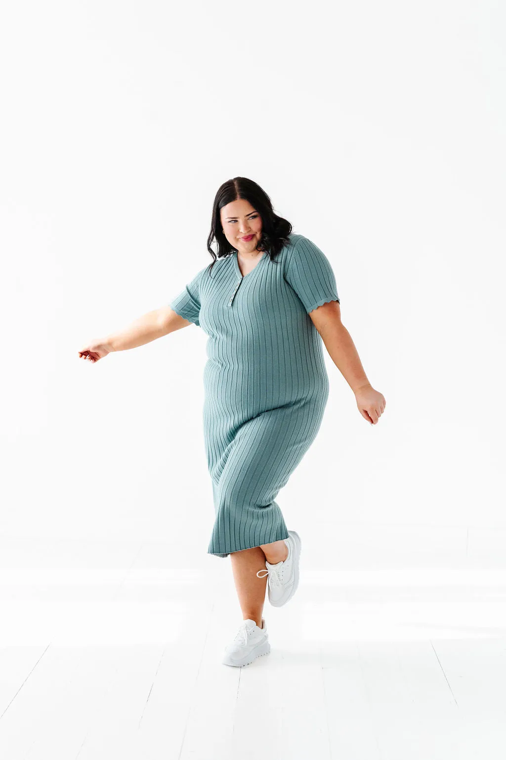 Harper Short Sleeve Dress in Seafoam