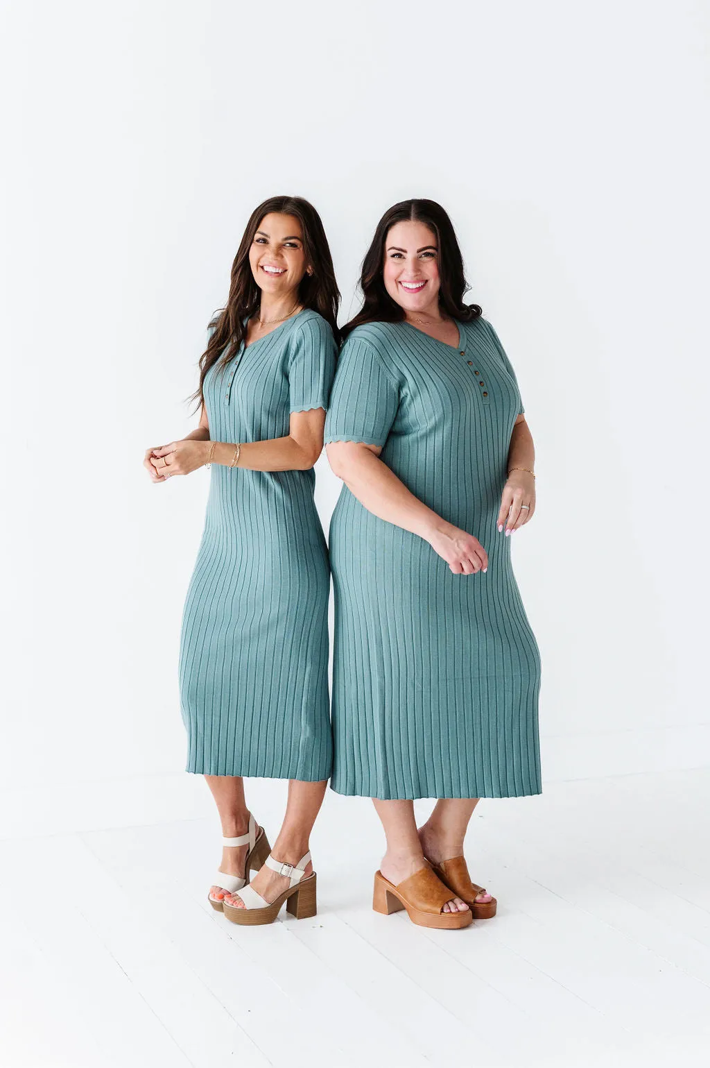 Harper Short Sleeve Dress in Seafoam