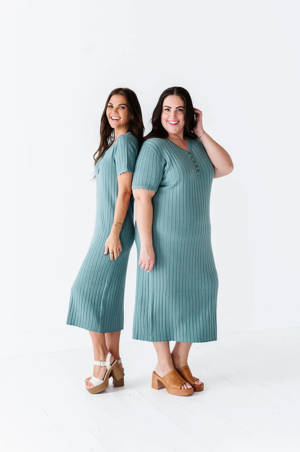 Harper Short Sleeve Dress in Seafoam