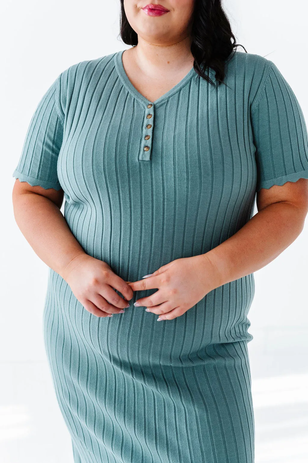 Harper Short Sleeve Dress in Seafoam