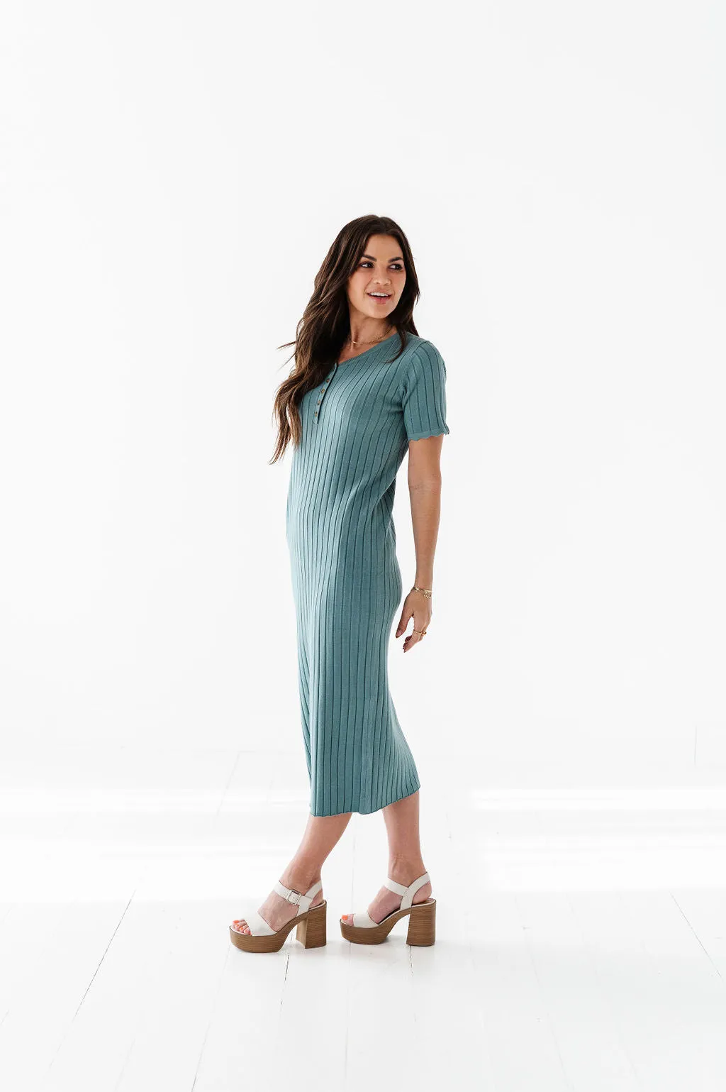Harper Short Sleeve Dress in Seafoam