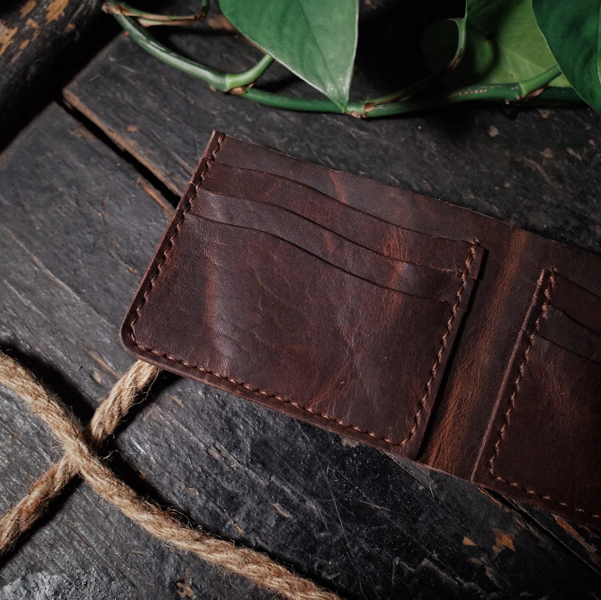 Ludger Leather Bifold Wallet – Dark Brown Edition