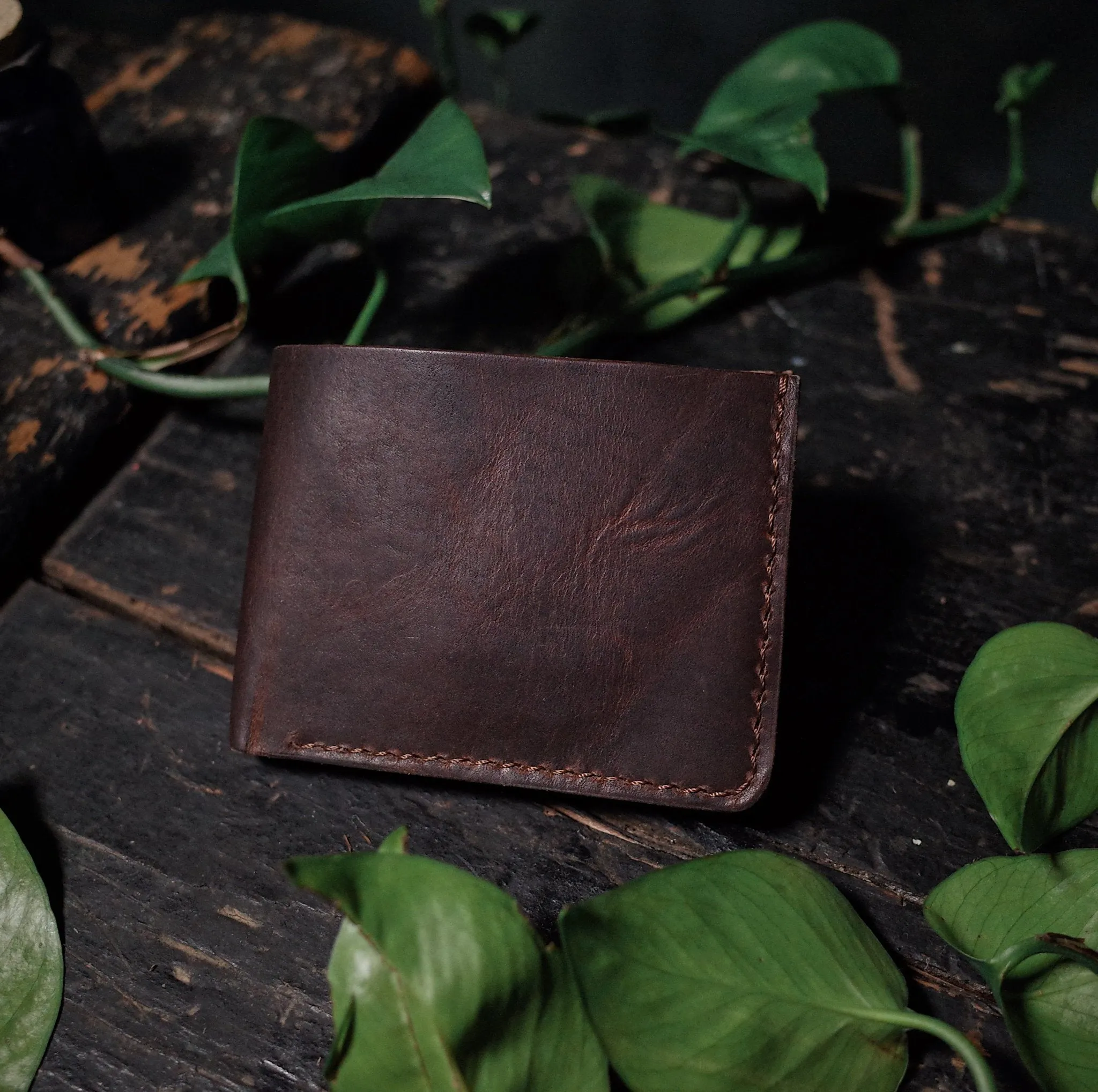 Ludger Leather Bifold Wallet – Dark Brown Edition