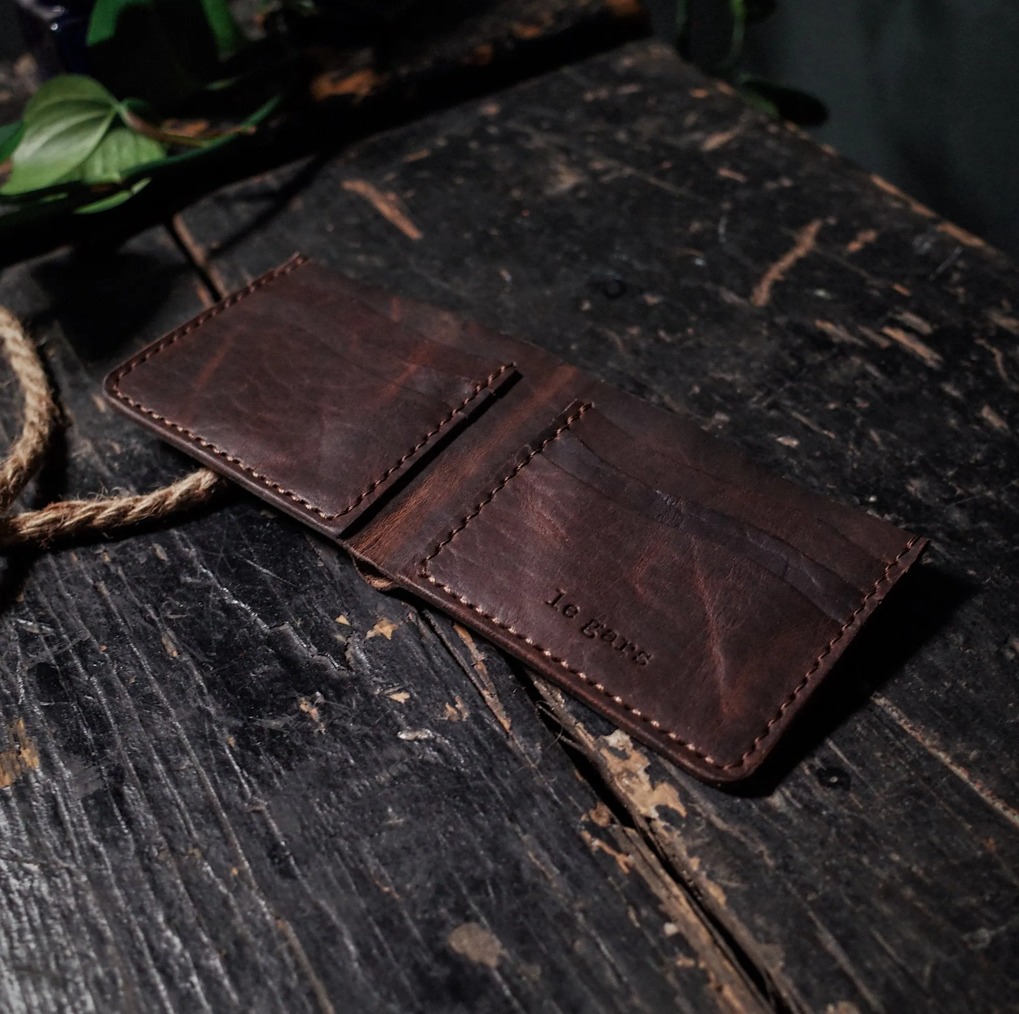 Ludger Leather Bifold Wallet – Dark Brown Edition