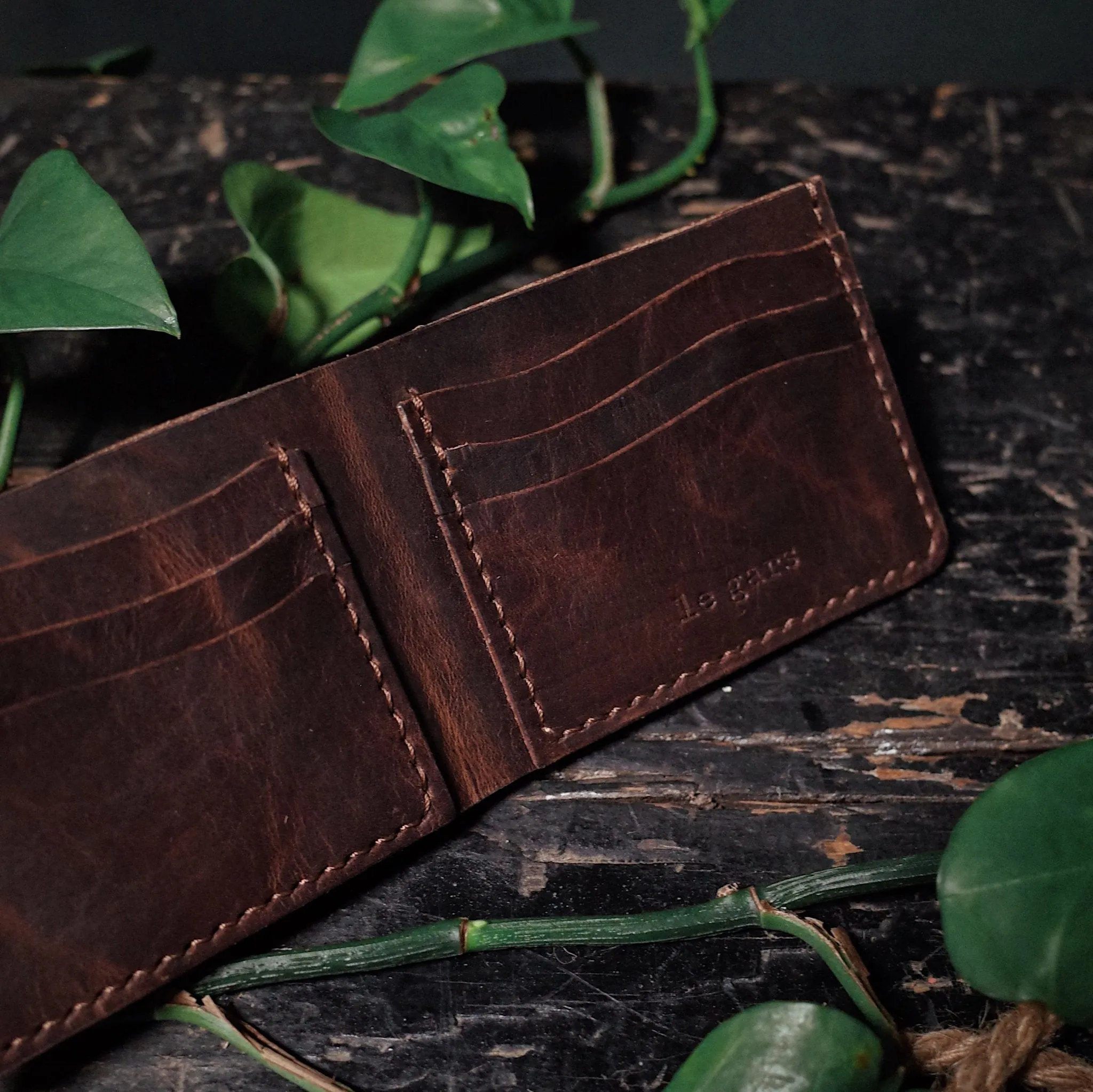 Ludger Leather Bifold Wallet – Dark Brown Edition