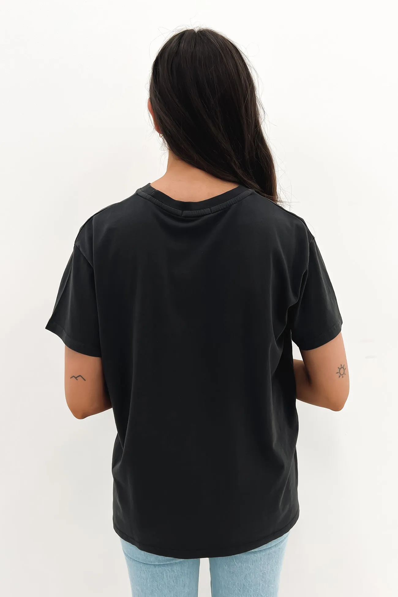 Savage Tee Washed Black