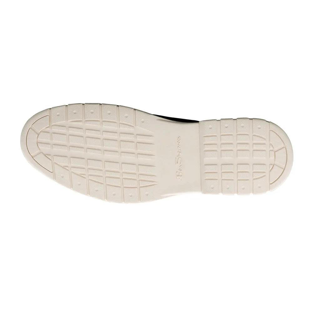 Windsor Lace Up Sneakers
