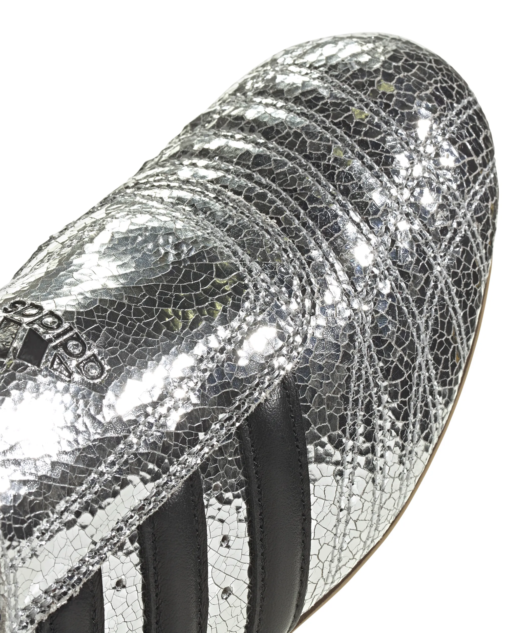 Women's Taekwondo - Silver Metallic / Black / Gum
